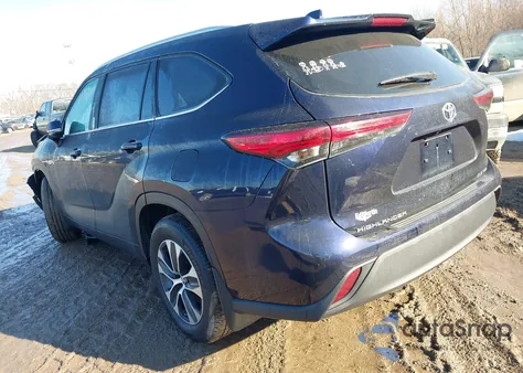 2022 Toyota Highlander Xle from USA, damaged, VIN 5TDGZRBH6NS207251